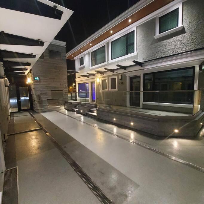 Apartamento Beautiful Bright 3 Bed Townhouse